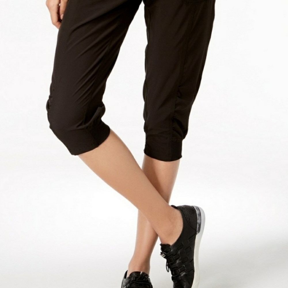 LIKE NEW! Calvin Klein Performance Commuter Active